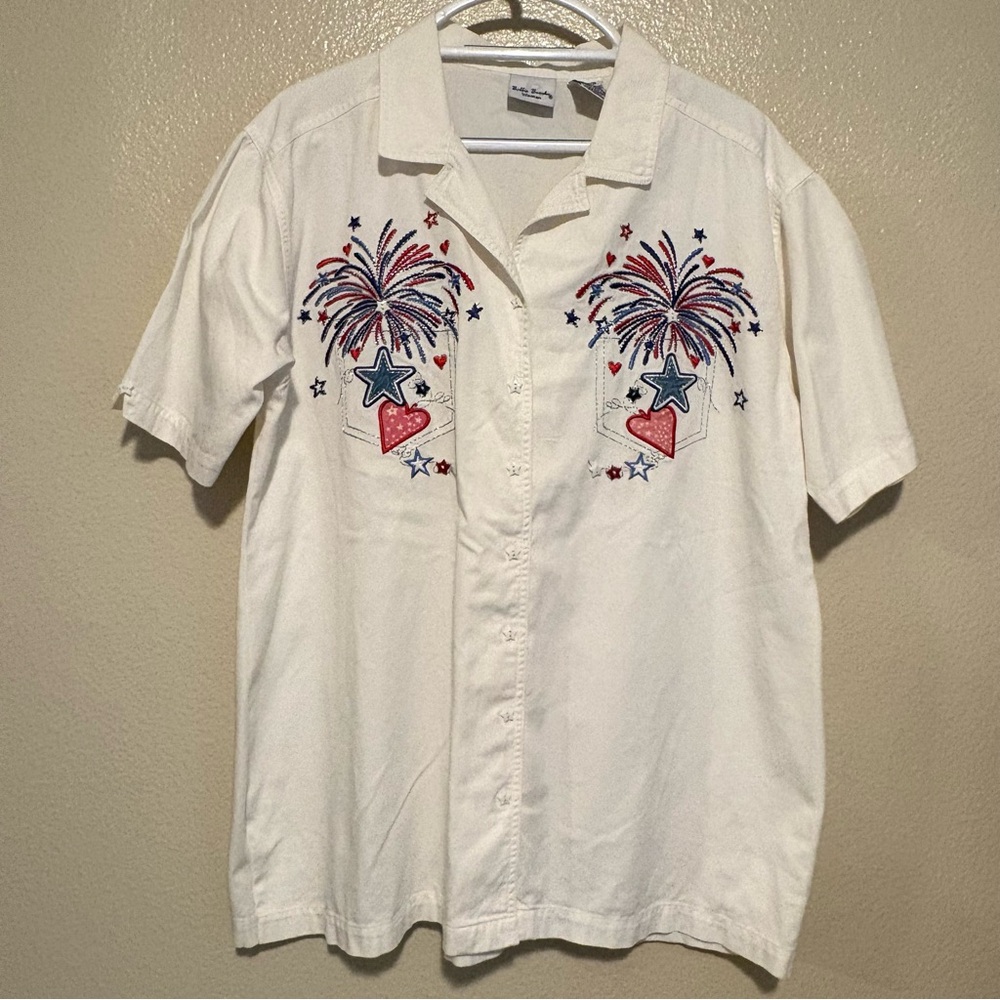 Vtg Bobby Brooks White Patriotic Fireworks Heart Stars Embroidered Button Top 26